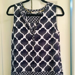 Hi-lo hem viscose sleeveless blouse